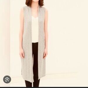 Elegant Gray Open Front Sleeveless Cardigan